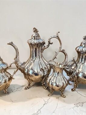 Vintage Reed & Barton "Winthrop" 1795 Silver-Plated Tea & Coffee Service 4 Piece